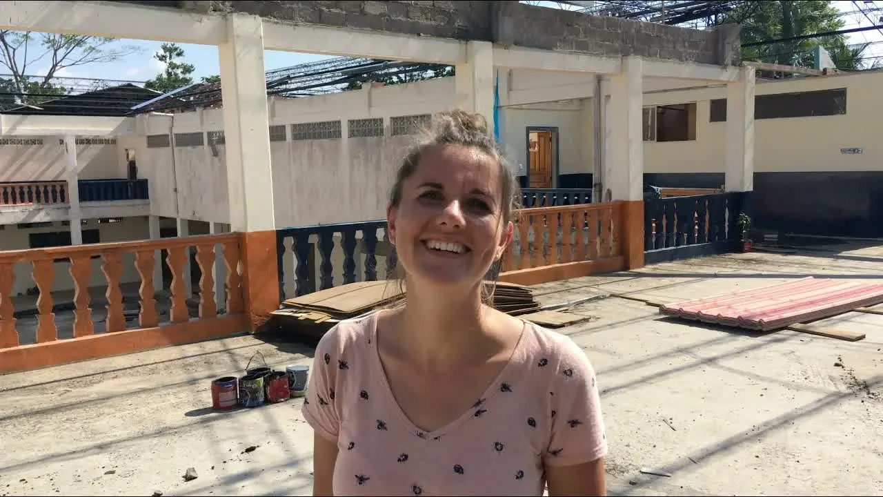 The roof is off!